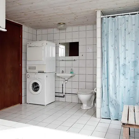 Feriehus Four-bedroom Holiday In 7 Dannemare
